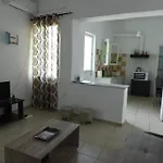 Hermes Apartment-2 Apartment *