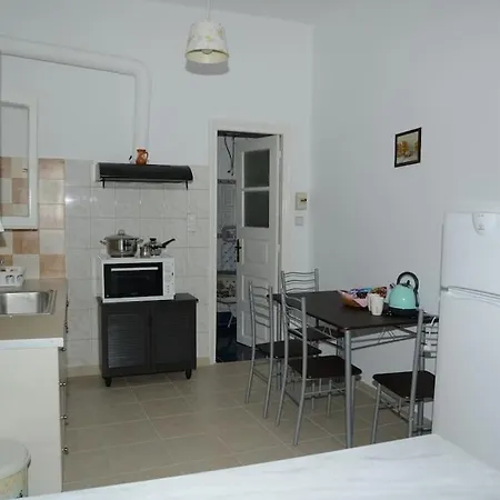 Appartement Hermes Apartment-2 *