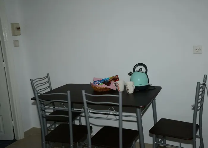 Hermes Apartment-2 *